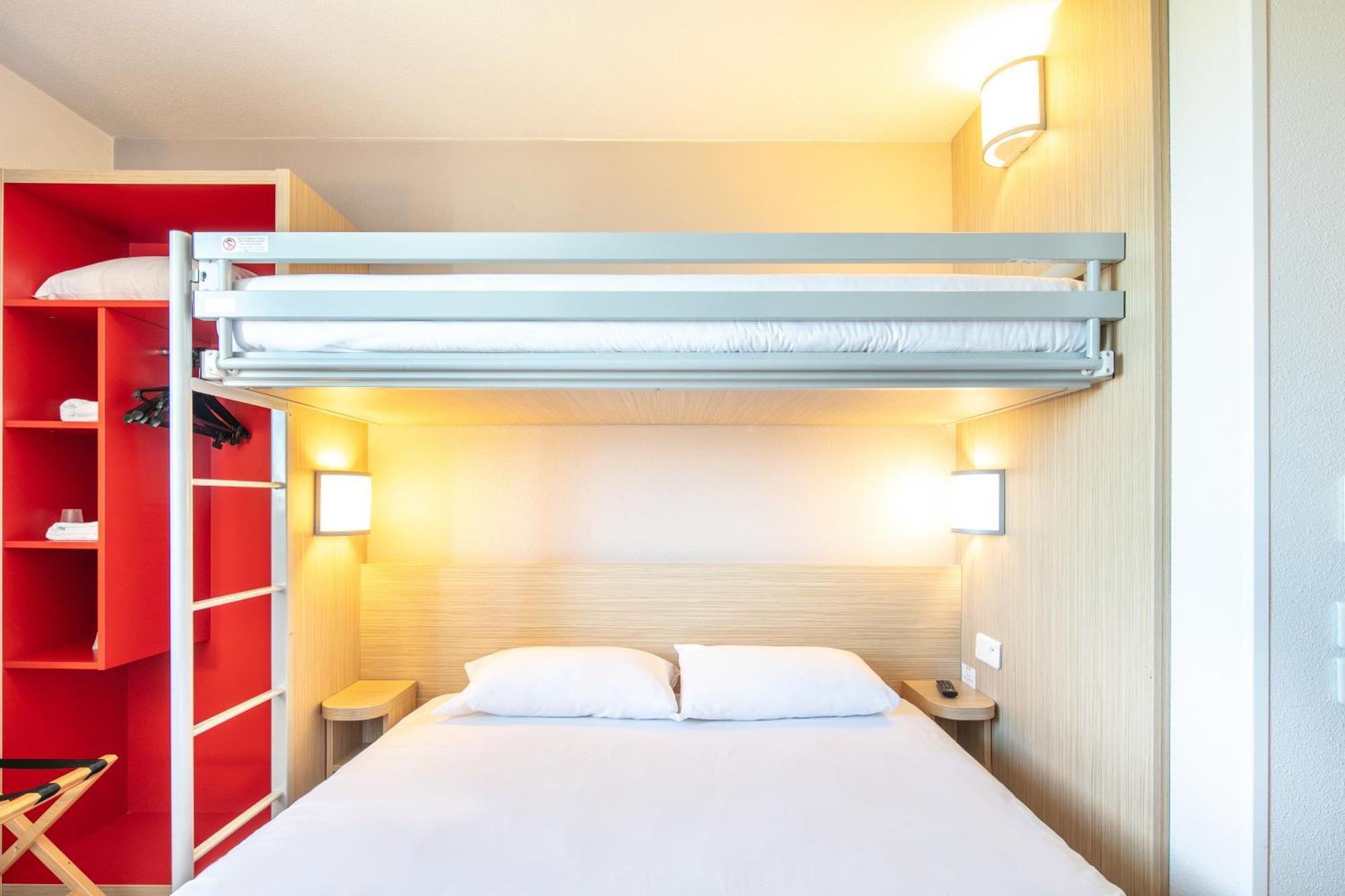 Hotel Lyon Aeroport 2*