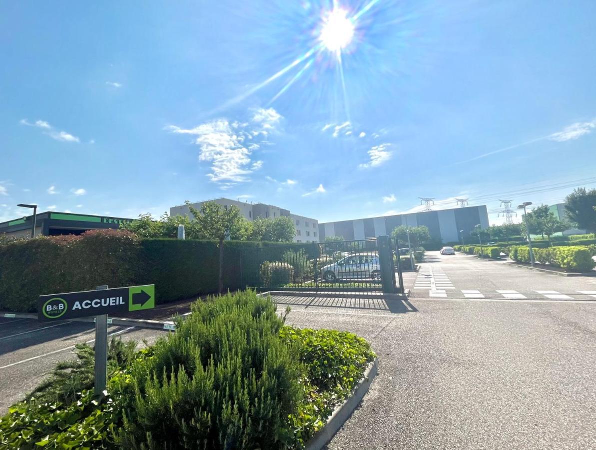Première Classe Lyon Est - Quentin Fallavier - Aéroport Hotel